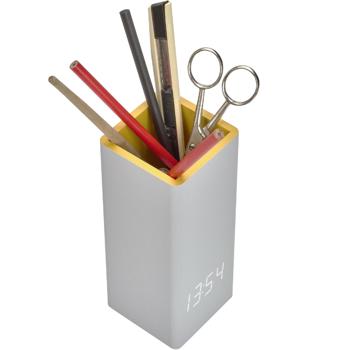 Preview: Multifunktionaler Digitalwecker, grau-gelb: Mit Stiftehalter & Temperaturanzeige, für Büro, Schlafzimmer & Schreibtisch