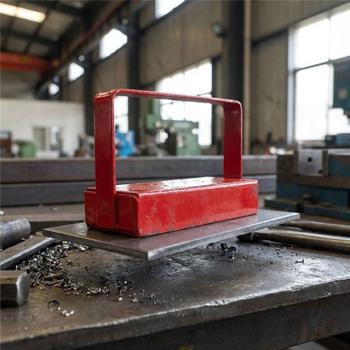 Starker Hebemagnet mit Griff & 25kg Haltekraft: Müheloses & sicheres Heben von Eisen & Stahl, robust, handlich & ideal für Werkstatt & Baustelle