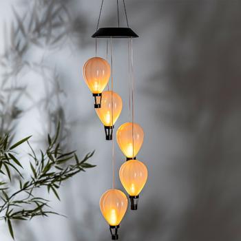 Preview: Fröhliches LED Solar Windspiel mit 5 bunten Ballons: Magische Lichteffekte für Garten, Balkon & Terrasse, ein zauberhafter Blickfang bei Tag & Nacht