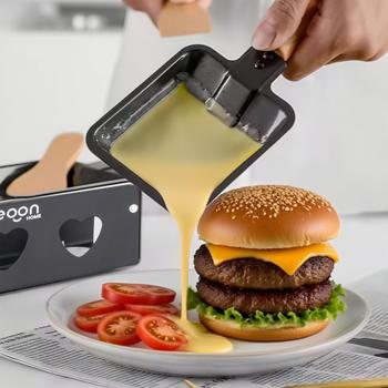 Preview: Raclette-Teelicht für 2 Personen, Raclette Set ohne Strom inkl. Teelichtern und Schaber, Metall, ideal für Balkon, Camping & unterwegs