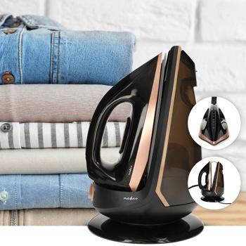 Leistungsstarke Dampfbügelstation, 7 Bar, 2400W, schwarz – Keramik Bügelsohle, Anti-Kalk, Selbstreinigung, schnelles & effektives Bügeln