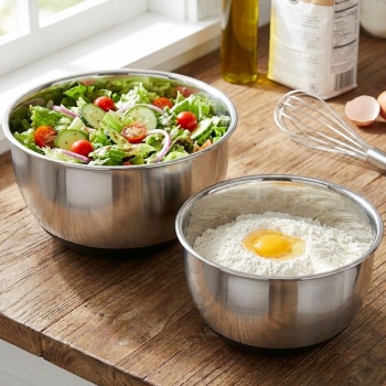 Profi Rührschüssel-Set 2-teilig aus Edelstahl – Salatschüssel mit rutschfestem Silikonboden – Stapelbare Küchenschüsseln Ø 16,7 cm & 20,5 cm 