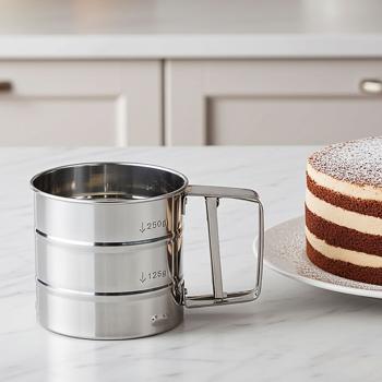 Edelstahl Sieb mit Siebgriff, Ø 10,3 cm, Rostfrei – Perfektes Mehlsieb, Puderzuckerstreuer & Küchensieb für feine Koch & Back-Ergebnisse