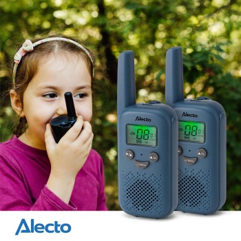 Preview: Starkes Walkie Talkie Set 2 Stück, Funkgerät für Outdoor, Wandern & Sport, 6 km Reichweite, USB-C Akku, lange Standby-Zeit, VOX & Display