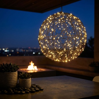 Preview: Traumhafte LED Lichtkugel schwarz 25cm: warmweisse Micro LEDs für Balkon & Wohnzimmer - Leuchtkugel mit Timer & Funkel-Effekt