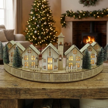 Preview: Wunderschöne LED Weihnachtsdeko 47cm: Winterdorf aus Holz beleuchtet, LED-Häuserszenerie perfekt als Fensterdeko & Tischdeko