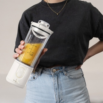 Preview: Tragbarer Akku Standmixer & Smoothie Maker kabellos: Leistungsstarker Mini Blender für frische Shakes, Säfte - ideal für Sport, Arbeit & Reisen