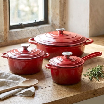 Preview: Premium Gusseisen Topfset 3tlg. in Rot - Emaillierter Schmortopf Set mit Deckel (17 cm, 22cm & 28cm) - Ideal für Induktion, Backofen & alle Herdarten