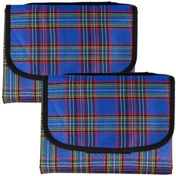 Preview: 2er-Set Picknickdecke in Blau kariert (150x130 cm), wasserabweisend – Leicht, faltbar & ideal für Garten, Park, Strand, Camping und den Urlaub unterwegs