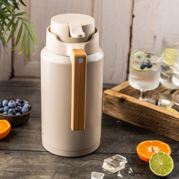 Preview: Konferenzthermoskanne 2L Edelstahl Beige-Holz - BPA-freie Isolierkanne mit One-Press-Einhand-Automatik & Echtholzgriff für warme & kalte Getränke