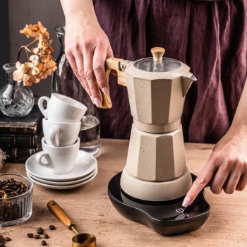 Preview: Elektrische Espresso-Kaffeemaschine & Espressokocher im Mokka Stil beige: 500 W, 300 ml für 6 Tassen, edler Kaffeebereiter für Zuhause