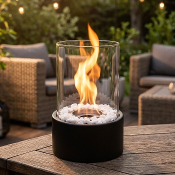 Elegantes Tischfeuer Bio Ethanol mit Glaszylinder, inkl. Flammenstempel & Zange – Schwarzes Tischkamin Stahl für Innen- & Aussenbereich