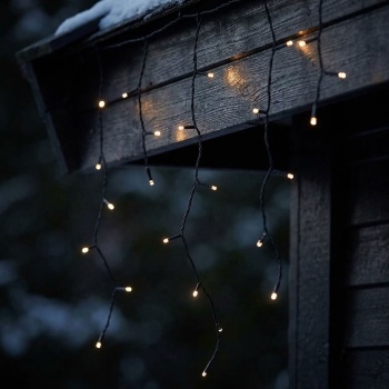 Preview: Eiszapfen Lichterkette 180 LED warmweiss 5,9 m – LED Lichtervorhang für Fenster, Balkon und Vordach, aussen IP44, Timer, 7 Lichteffekte