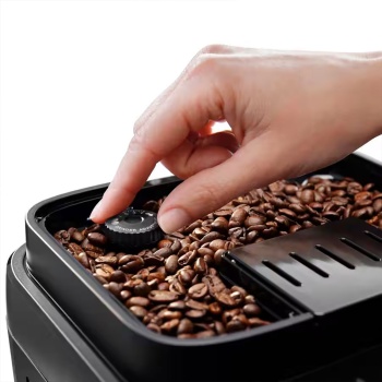 Preview: DeLonghi Magnifica Evo Kaffeevollautomat in Schwarz – Leistungsstarke Kaffeemaschine mit Kegelmahlwerk & Milchaufschäumer für Zuhause
