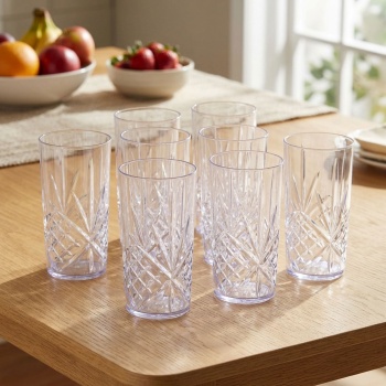 Trinkbecher Set 8 Stück aus Kunststoff, wiederverwendbare Plastikbecher robust und leicht für Party, Camping, Picknick, Kinder und unterwegs