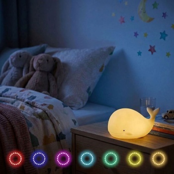 Preview:  Nachtlicht Wal aus Silikon, LED Kinder-Nachtlicht wiederaufladbar mit Akku, Warmweiss und RGB-Farbwechsel, 3 h Timer, Tap-Steuerung, USB-C