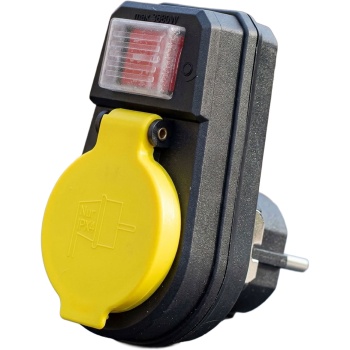 Steckdosenadapter 1-fach IP44 für aussen, Schuko-Zwischenstecker mit beleuchtetem 2-poligem Schalter und Klappdeckel, max. 3680 W