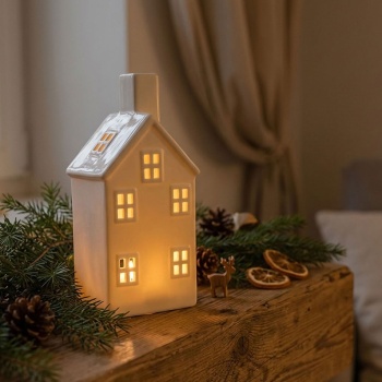 Preview: Dekohaus aus Keramik für Teelicht: Elegantes Windlicht in Weiss Hochglanz als moderne Tischdeko und stimmungsvolle Weihnachtsdeko