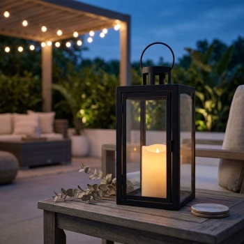 Preview: Laterne mit LED-Kerze und Timer, H 27,5 cm, schwarze Deko-Laterne mit Tragering & Tür, flammenlose Kerze in Creme, batteriebetrieben