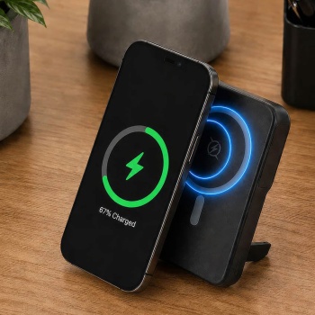 Powerbank 10.000 mAh magnetisch mit kabellosem Laden bis 25 W, USB-C bis 35 W, LCD-Display und Standfunktion, kompakter Akku für Smartphone, schwarz