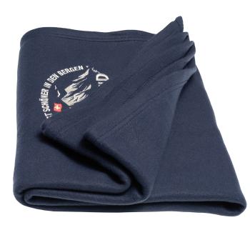 Preview: Kuschelig weiche Polar-Fleece-Decke, 250g/m², mit einzigartigem Sticklogo. Warm & leicht, ideal für Sofa & Bett. Premium-Decke für Komfort