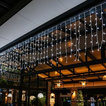 Preview: WLAN-Smart-Eisregen Lichterkette - 400 kaltweisse LEDs, 8m - IP65, dimmbar, Timer - für Innen- & Aussenbereich - 7 Lichteffekte, festliche Deko