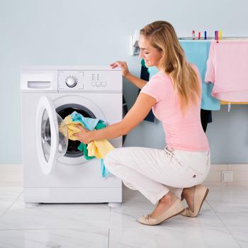 Preview: Vibrationsdämpfer 4er-Set - Reduziert Geräusche & Vibrationen für Waschmaschine, Trockner, Geschirrspüler - Bodenschutz & Antirutsch weiss - 4.5x4.5x2.2cm