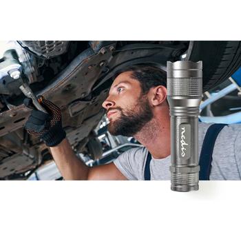 Preview: Premium LED-Taschenlampe - Samsung 5W LEDs, IPX5 wasserdicht, 330 Lumen, 200m Leuchtweite - Eloxiertes Aluminium - Ideal für Camping, Angeln & Werkstatt