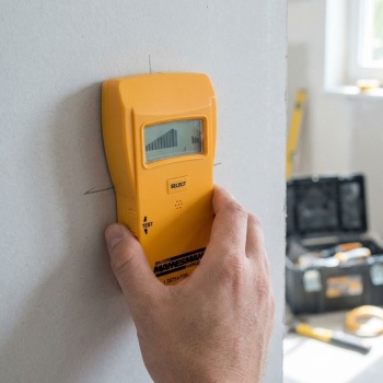 Preview: Digitaler Wandscanner - Ortungsgerät für Stromleitungen, Metall & Holzbalken - Bohrhilfe mit akustischem Signal - Multi-Detektor mit Stromsparmodus
