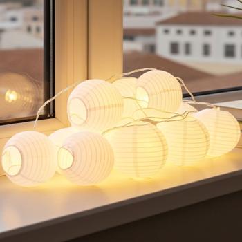 Dekorative Lichterkette mit weißen Lampions, 20 LEDs, IP44 – Schaffen Sie ein gemütliches Ambiente im Garten oder auf Terrasse & Balkon