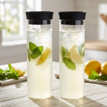 2er-Set Glaskaraffen 1L aus Borosilikatglas - Ideal für Säfte Limonaden - Automatisch schliessender Deckel mit Sieb - Perfekt für Picknicks & Terrasse