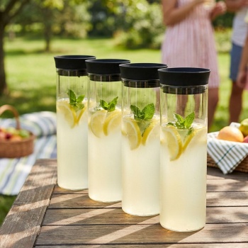 4er-Set Glaskaraffe 1L aus Borosilikatglas - Ideal für Säfte, Limonaden & Eistee - Mit Silikonabdichtung, spülmaschinenfest & robust