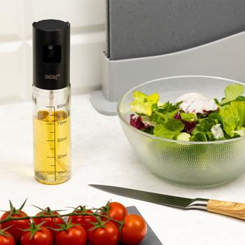 Preview: Präziser Ölsprüher, Essig & Öl, 100ml, für Küche & BBQ – Feine Zerstäubung, gleichmässiges Auftragen, Edelstahl und Glas 