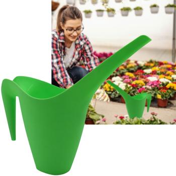 Giesskanne 1,7L grün - Langer Ausguss für schwer erreichbare Pflanzen - Robuster Kunststoff - Ideal für Balkone Gewächshäuser Grabpflege