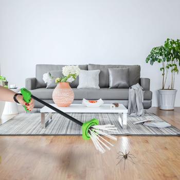 Preview: Sicherer Spinnenfang mit extra langem Greifarm (65 cm): Insektenfänger zum Lebendfang – Spinnen & Insekten schonend entfernen