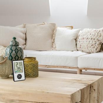 Preview: Digitales Thermo-Hygrometer für gesundes Raumklima - Farbige Komfortzonen-Anzeige, Feuchtigkeits- & Temperaturmessung - Batteriebetrieben - 6.4x1.8x10.9 cm