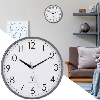 Analoge Funk-Wanduhr Ø 30 cm - präzise Zeitanzeige mit automat. Sommer/Winterzeit Umstellung - Schwarz/Weiss batteriebetrieben für alle Räume