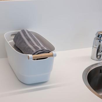 Preview: Aufbewahrungsbox aus Kunststoff mit Bambus-Griff - Weiss, 33x18x15 cm - Stilvolle Organisation für Bad, Büro & Küche - Robust, vielseitig, sofort nutzbar