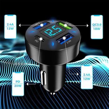 Preview: Beleuchtetes 4 Port Auto USB-Ladegerät, (50 Watt), matt-schwarz, Spannungsanzeige, 1x USB-C & 3x USB-A , Kfz Zigarettenanzünder Schnellladestecker