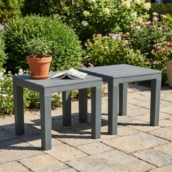 2er-Set Garten- und Balkon-Beistelltisch aus witterungsbeständigem Kunststoff, grau, 60 x 45 x 39 cm, Wetterfester Outdoor-Tisch