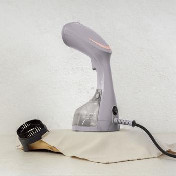 Preview: Tragbarer 1500 Watt Dampfglätter, Taupe, 22 g/m Dampfdruck: 250 ml Tank, für schnelles Glätten und ein perfekt faltenfreies Aussehen