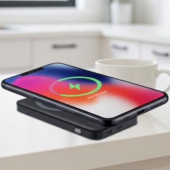 Preview: MagSafe Powerbank 5000 mAh, 15W Qi - Hochwertige kompakte Wireless Power Bank – Schnelles Laden Quick Charge für iPhone & Android – Mobiler Power-Boost