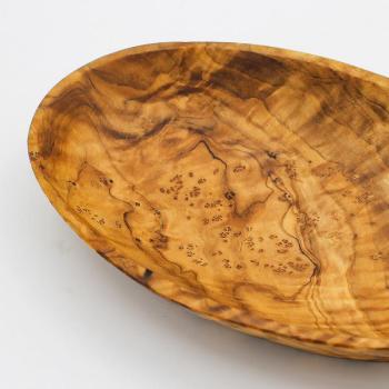 Preview: Olivenholz Schale oval - Handgefertigt, einzigartiges Holzmuster - 16x10x2,5cm - Robust, pflegeleicht, MOCA-zertifiziert, Made in Italy