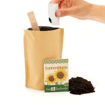 Preview: Sonnenblumen Saatgut Set Komplett-Set - Anzucht mit Gartenerde, Anleitung, Pflanzstäbchen - wasserfeste Verpackung als Topf - 100% Naturmaterialien