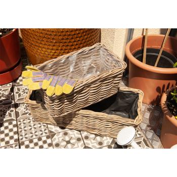 Preview: 2er-Set Rattan Pflanzkörbe mit Pflanzfolie - Blumenkästen für Garten, Balkon, Terrasse - 60x23x20 & 40x23x20cm - Natur Design - Robust & wetterfest
