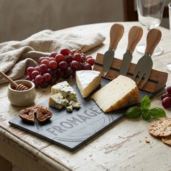 Preview: Schiefer Käsebrett Set mit integrierter Halterung für Käsebesteck - Edle Servierplatte aus Schieferstein für Käse, Snacks & Tapas