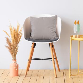 Preview: Outdoorkissen taupe 45x45x10cm - Bequemes Deko-Kissen für Lounge, Gartenstuhl & Sofa - UV-Schutz, recyceltes Material, langlebig