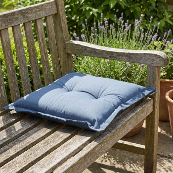 Preview: 4er-Set Garten Sitzkissen 50x50 cm Kobalt-Blau - 7cm dicke Stuhlauflagen mit UV-Schutz - Bequeme SG-20 Füllung - Modernes Design ohne Bänder - Baumwoll-Mix