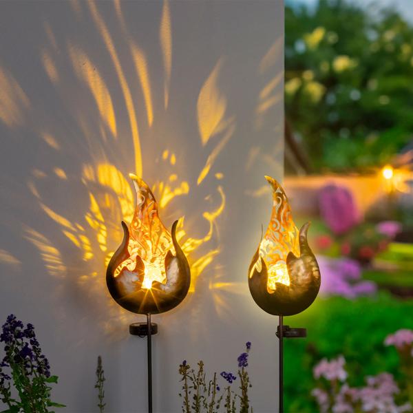 2er-Set Solar-Feuer-Gartenstecker, 92cm: Gartendeko Fackel - Stimmungsvolle Beleuchtung - Zauberhaftes Licht für Garten & Beet