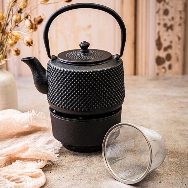 Elegante Teekanne mit Rechaud aus Gusseisen, schwarz: für langanhaltende Wärme & stilvollen Teegenuss